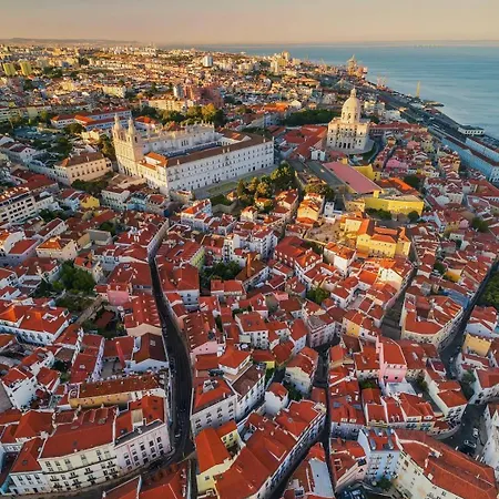 In Historic Neighbourhood, Walk Everywhere! Apartman *